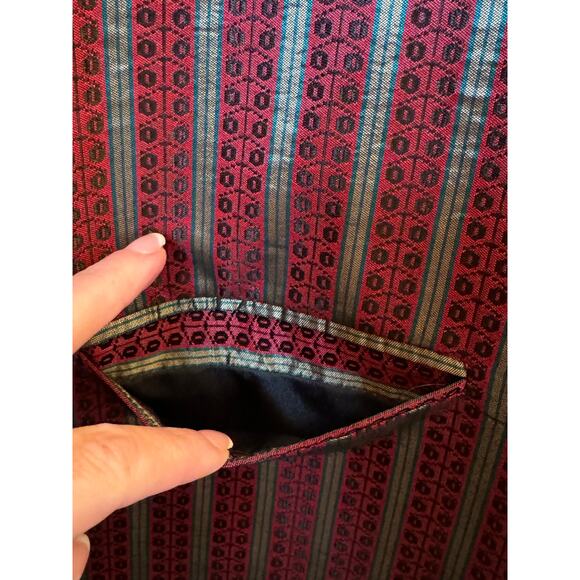 Men's Striped Red Vest - Picture 8 of 15